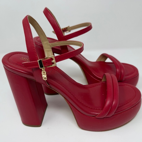 Michael Kors red leather platform heel - Picture 3 of 7